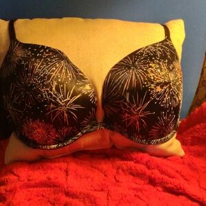 Victoria's Secret Black Firework Pattern Bra